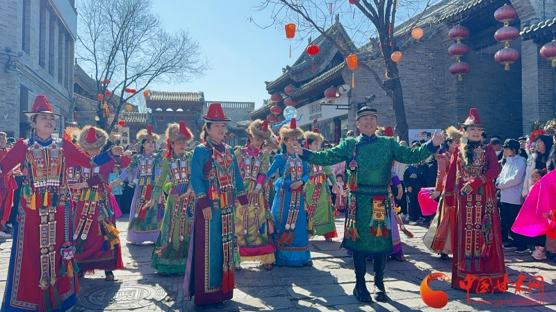 裕固族非遺歌舞亮相忻州古城 馬年新春共賞民族文化盛宴